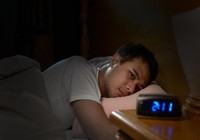 Mất ngủ dịp tết phải làm sao?