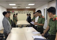 Bí ẩn về 409 tấm bằng giả tại Trường ĐH Đông Đô