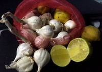 Kết hợp nước chanh và tỏi giúp cải thiện huyết áp