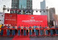 Chùm ảnh lễ hội Đường sách Tết Canh Tý 2020