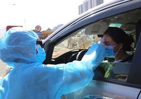 Người dân nói gì khi qua chốt kiểm soát y tế ở TP.HCM?