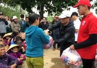 511 phần quà đã đến tận tay người dân thị xã Ba Đồn