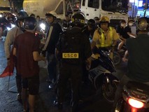 Nhiều phương tiện bị tạm giữ sau chiến thắng...