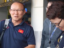 Phút giây HLV Park Hang- seo có mặt ở...