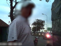 Video: Tài xế toát mồ hôi khi qua chốt...