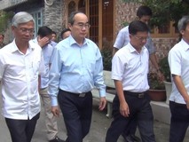 Kiểm tra công trình không phép của phó chủ...