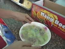 Mang bệnh vì sử dụng màng bọc thực phẩm...