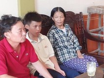 Ngư dân 16 tuổi kể chuyện ăn bèo, bơi...