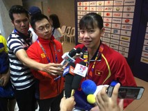 Clip Ánh Viên than mệt vì thi đấu quá...