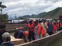 Video: Vượt nước sâu vào Rào Trăng 3