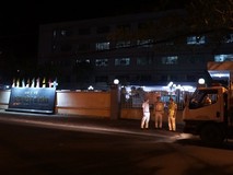 Đà Nẵng phong tỏa 3 bệnh viện lớn, cách...