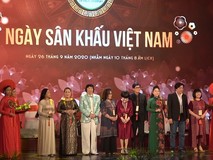 6 thầy đờn được vinh danh trong ngày giỗ...