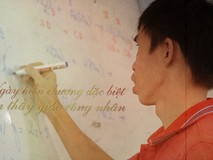 Ngày hiến chương đặc biệt của thầy giáo công...