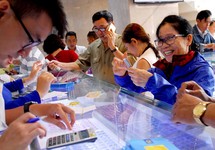 Ngày thần tài: Doanh nghiệp vàng hốt bạc, người mua lỗ đậm