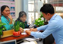 Khi cán bộ làm bằng cả tấm lòng, dân sẽ ‘ưng’