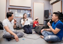 ‘Họa mi bán cổ điển’ say sưa tập luyện cho liveshow Về nhà