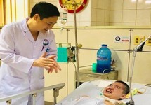 Nụ cười và điều kỳ diệu ngày thứ sáu ở Bệnh viện Hòa Bình