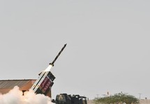 Pakistan hé lộ tên lửa có thể đánh bại S-400 của Nga