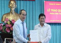 Ông Huỳnh Cách Mạng làm Phó Trưởng Ban Tổ chức thành ủy TP.HCM