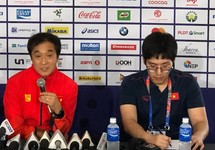 Thay ông Park trả lời họp báo, trợ lý Lee Young-jin đã nói gì?