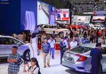 Giá xe ô tô có nhiều biến động sau Tết