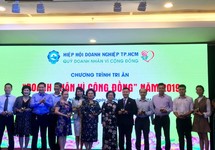 Quỹ doanh nhân vì cộng đồng vận động hơn 8 tỉ đồng
