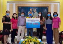 PNJ ủng hộ 3 tỉ đồng chống dịch COVID-19 và nhiễm mặn