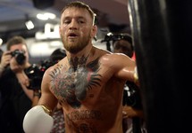 Bầu Dana White chốt trận đinh cho sự kiện UFC 257