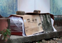 Ecuador: Thi thể nạn nhân COVID-19 bị bỏ mặc trên đường