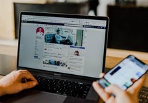 Cách tải hàng loạt video trên Facebook