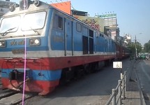 Ngành đường sắt tiếp tục tạm dừng tàu Thống Nhất SE5/6
