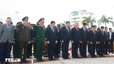 Tổng Bí thư Tô Lâm dâng hương tưởng niệm các anh hùng liệt sĩ tại Đà Nẵng