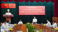 Ông Lê Minh Hưng làm việc với Đảng bộ TP.HCM