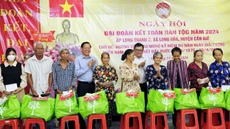Chủ tịch Phan Văn Mãi dự ngày hội đại đoàn kết ở huyện Cần Giờ