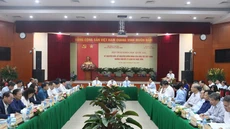 Cần đổi mới mạnh mẽ công tác cán bộ
