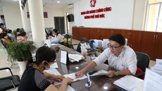 TP.HCM và các địa phương: Bài toán khó thu hút người tài trong tinh gọn bộ máy