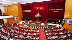 Trung ương thảo luận về phương hướng công tác nhân sự Đại hội XIV 