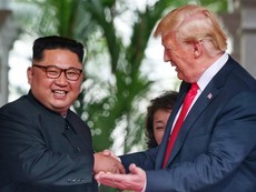 Video thế giới tuần qua: Nóng chuyện Trump-Kim
