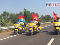 Chiêm ngưỡng dàn xe 'khủng' trên cao tốc TP.HCM - Long Thành - Dầu Giây
