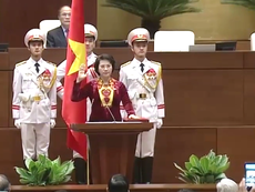 Video: Chủ tịch Quốc hội Nguyễn Thị Kim Ngân tuyên thệ nhậm chức