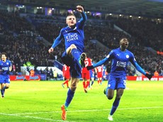 Vardy lập cú đúp, Leicester City đánh bại Liverpool 3-1