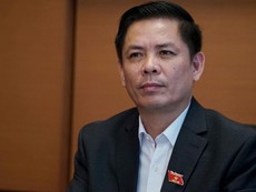 Bộ trưởng Giao thông Nguyễn Văn Thể trả lời chất vấn