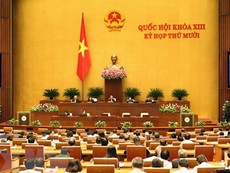 Bộ trưởng Bộ TT&TT trả lời chất vấn