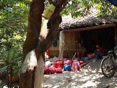 Clip: Đại gia Sài Gòn nhiều đất nhưng vẫn nghèo