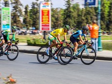 Pha nước rút kinh điển của Lê Nguyệt Minh và Nguyễn Thành Tâm
