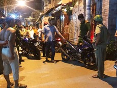 Clip: Hơn 50 cảnh sát vây bắt nghi can đâm hiệp sĩ trong đêm