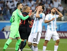 Fans Messi tại Việt Nam thất vọng sau trận thua 0-3