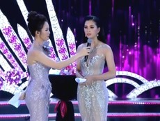 Xem lại phần thi ứng xử của tân Hoa hậu Việt Nam 2018