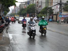 Người dân TP.HCM nói gì trước giờ bão đổ bộ