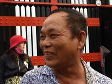 Cha của Phúc XO nói con mình làm ăn đàng hoàng, không bậy bạ